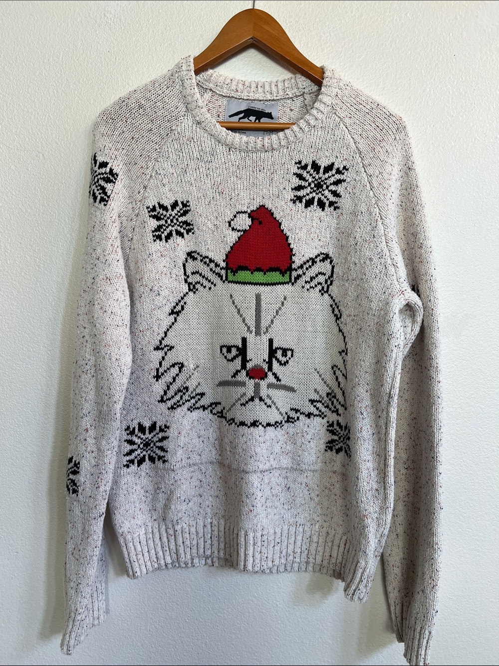 UO CHARACTER HERO Grumpy Cat Christmas Santa Hat Sweater White Speckled Knit M